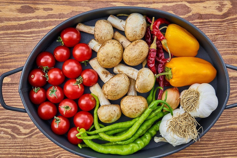 10 alimente care înlocuiesc carnea. Sunt de post, bogate în proteine, fier și vitamine esențiale